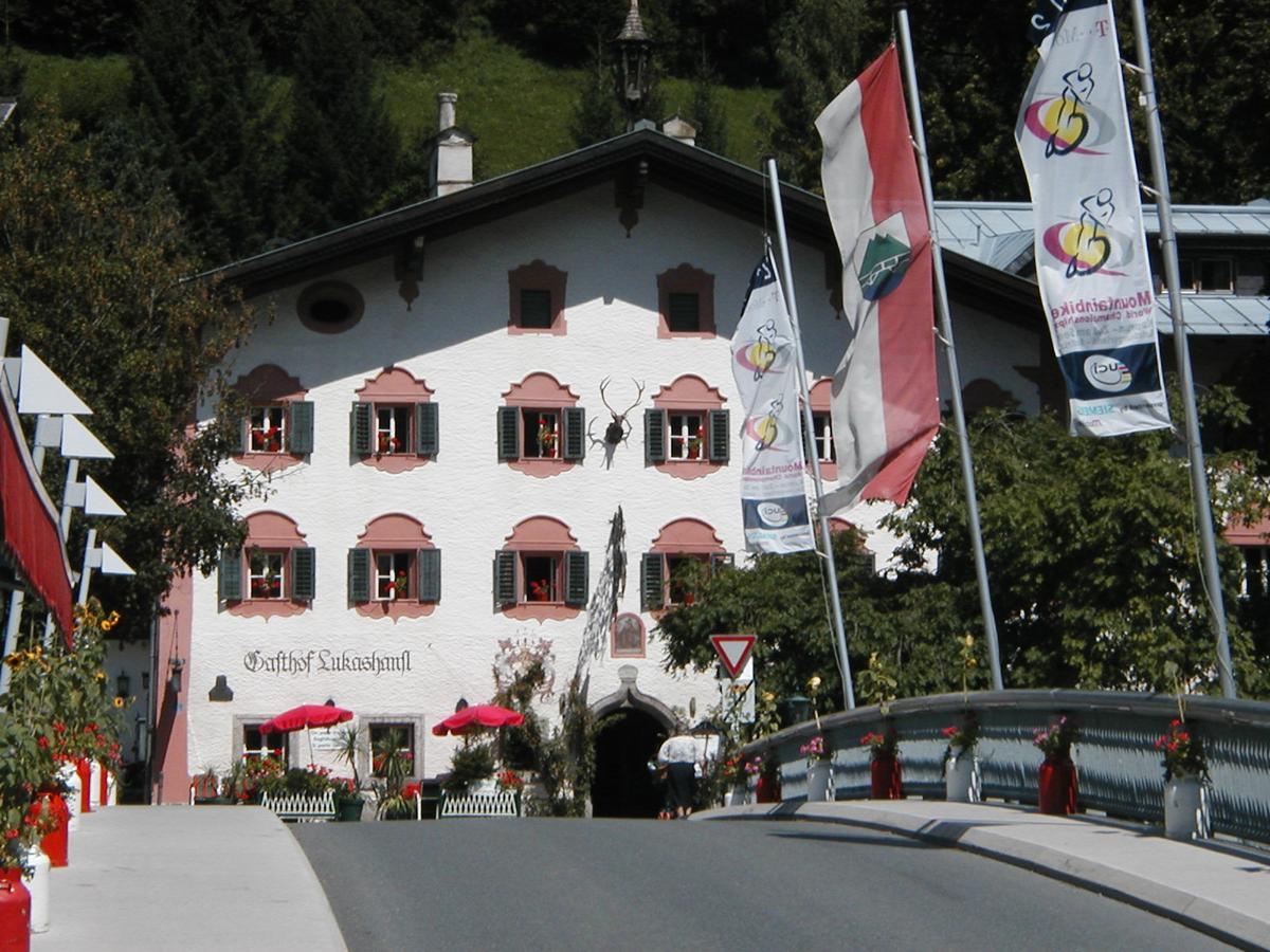 Hotel Lukashansl Hundsdorf  ภายนอก รูปภาพ
