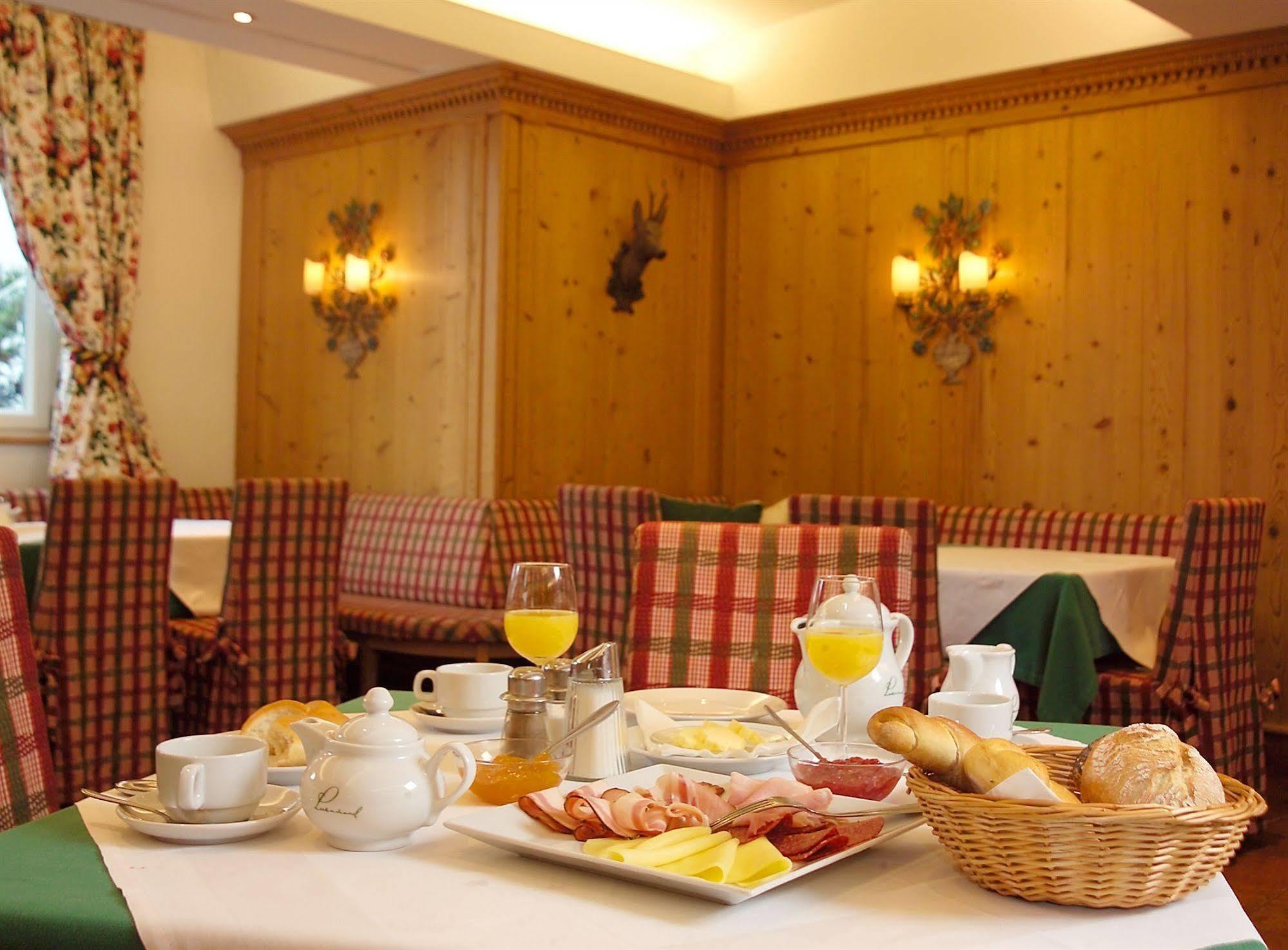 Hotel Lukashansl Hundsdorf  ภายนอก รูปภาพ
